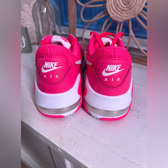Nike Air Max Excee- Women's 6.5 - Picture 6 of 8
